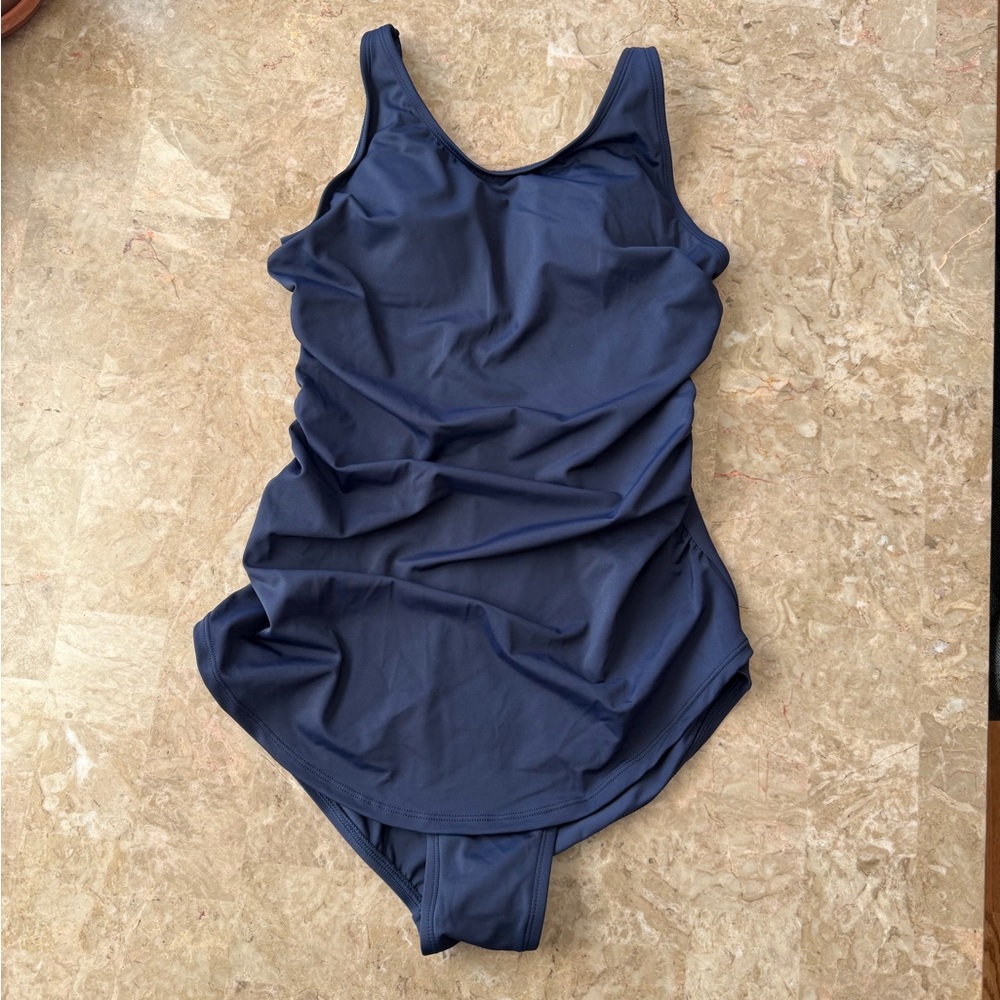 zuda High Neck One Piece Skirted Front Swimsuit Navy size 4
